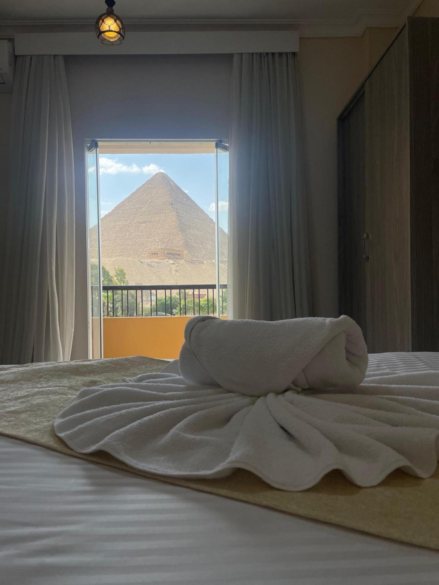 Glamour Pyramids View Kafrat al Jabal Bagian luar foto