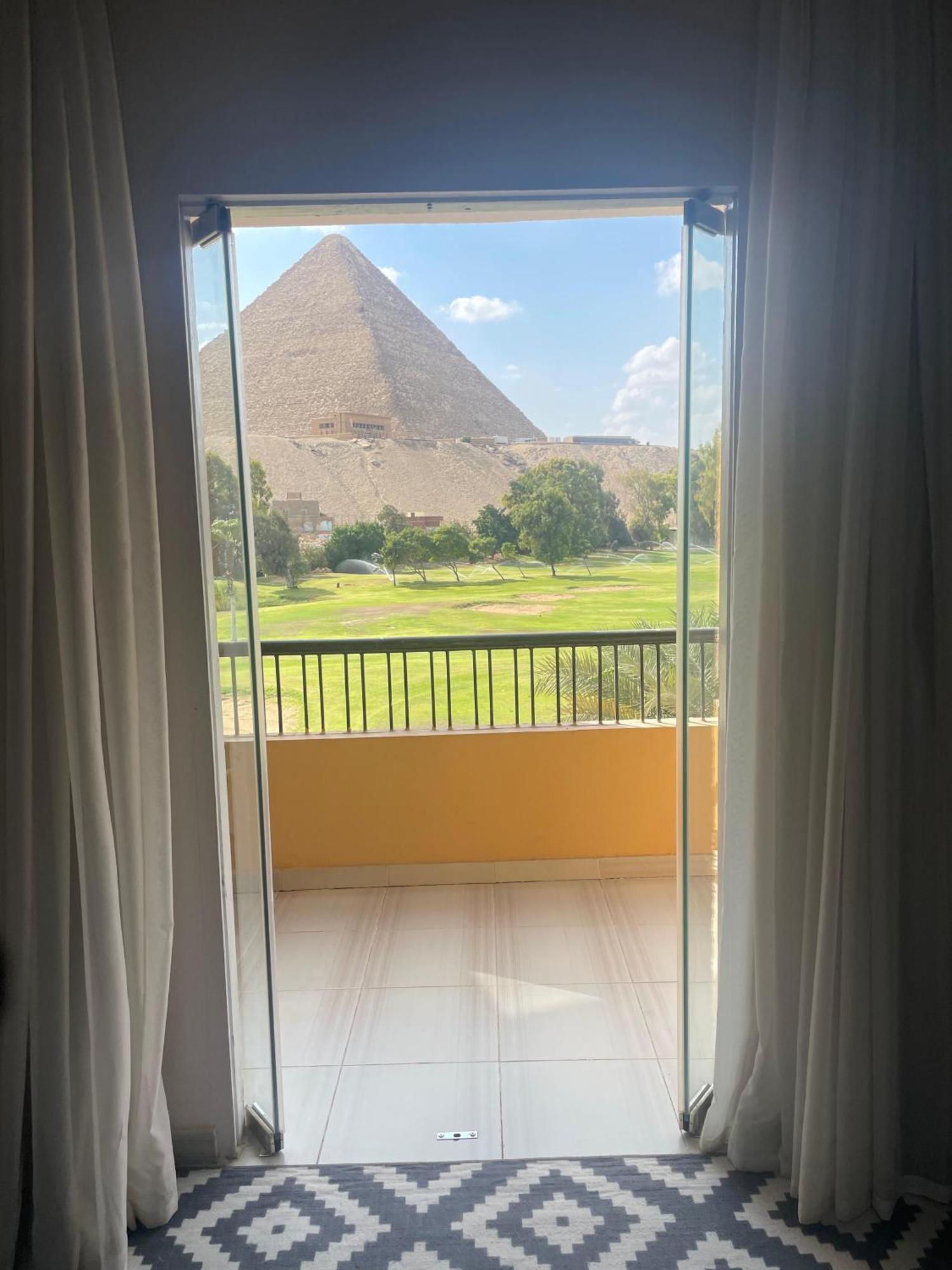 Glamour Pyramids View Kafrat al Jabal Bagian luar foto